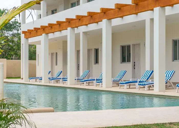 2 Bd With Balcony, Rooftop Pool, Hot Tub, Gym Сasa de vacaciones Playa del Carmen