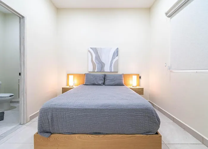 2 Bd With Balcony, Rooftop Pool, Hot Tub, Gym * Playa del Carmen