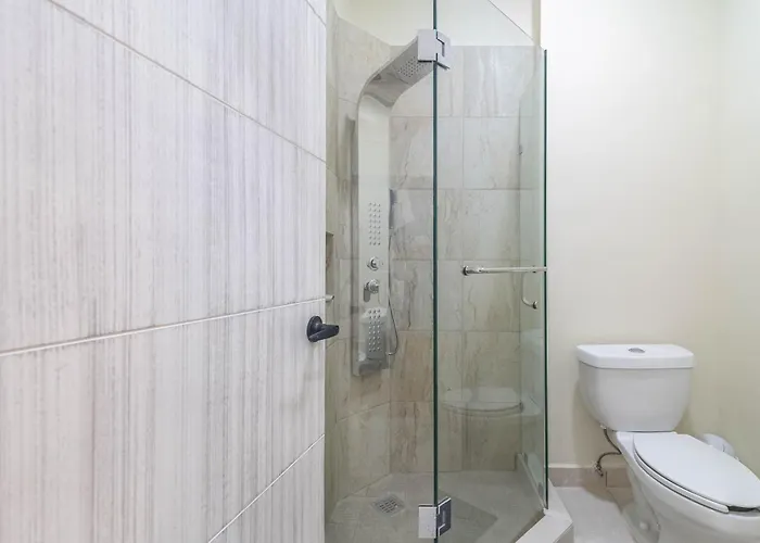 2 Bd With Balcony, Rooftop Pool, Hot Tub, Gym Сasa de vacaciones Playa del Carmen